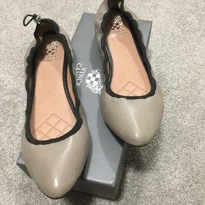 Brand new Vince Camuto flats size 9